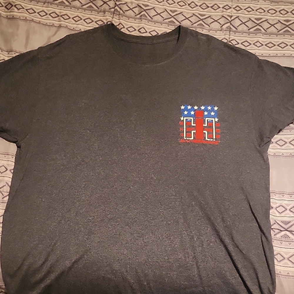 Men's Black Graphic Pocket T-Shirt with Americana Logo